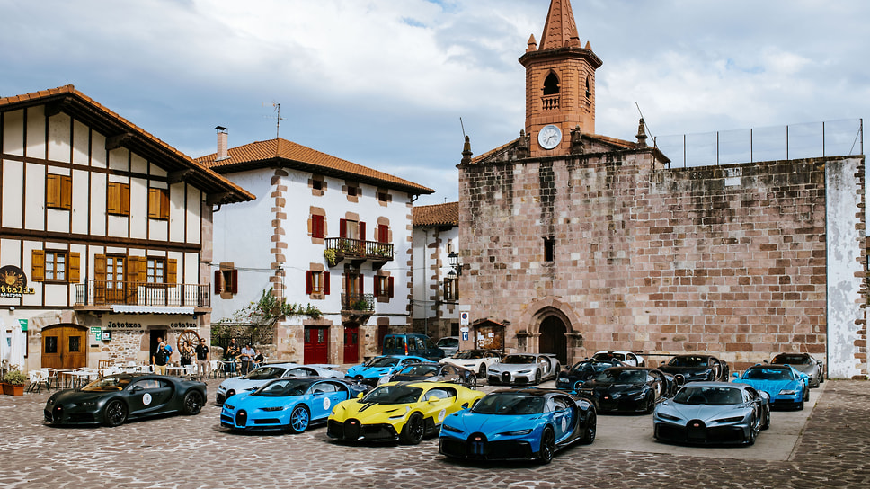 Владельцы автомобилей Bugatti приняли участие в Европейском Гранд-туре бренда, прошедшего в Баскском регионе